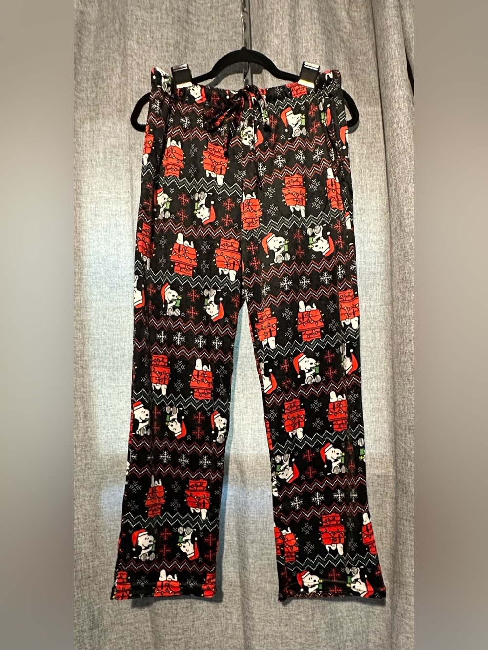 Peanuts Snoopy AOP Christmas’ Pajama Pants with Black Red White & Green, Medium